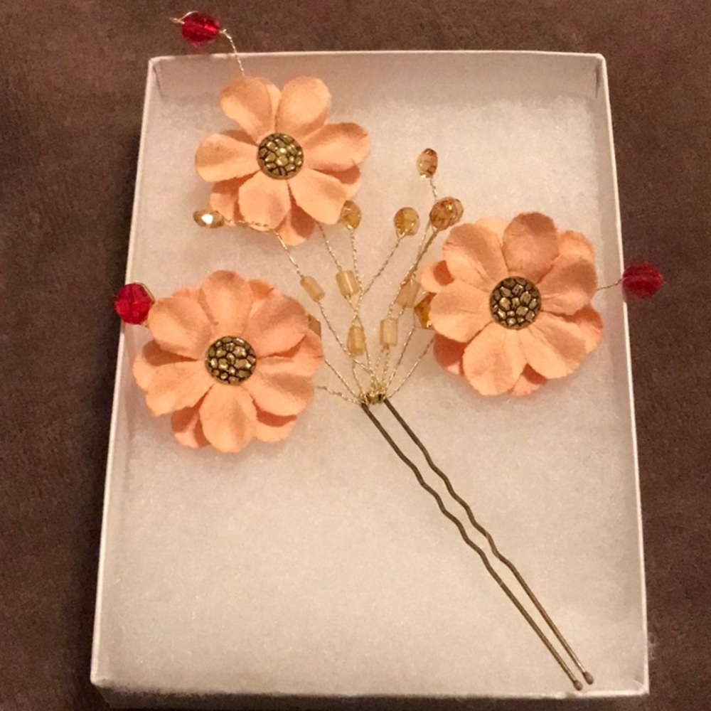 Hair pins
